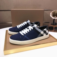 Burberry Low Shoes